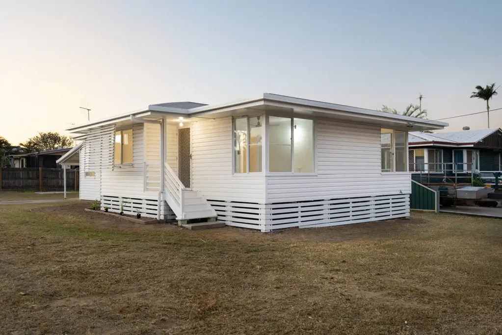 Millbank 4 Slaapkamer Move‑In Ready Home with Outstanding Convenience and Future Potential