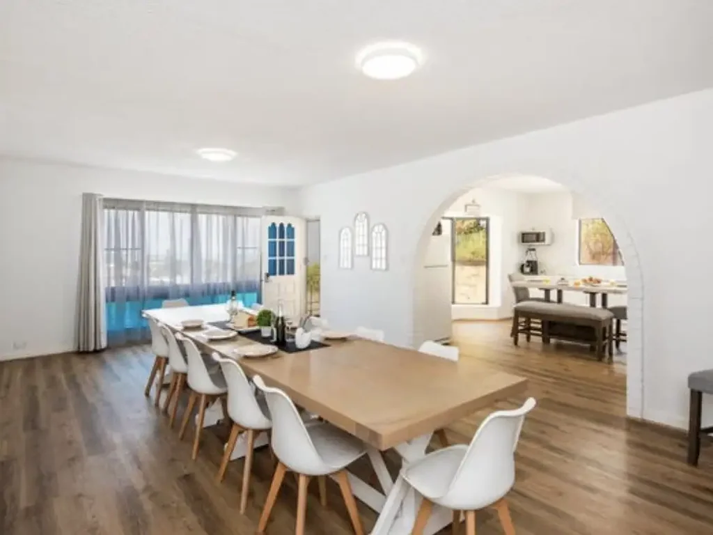 Guilderton 4房  Elevated Coastal Living – Renovated, Furnished & Ready to Enjoy