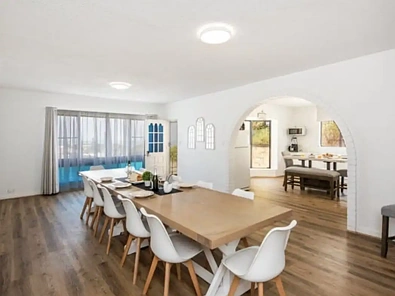 Guilderton 4Zimmer Elevated Coastal Living – Renovated, Furnished & Ready to Enjoy