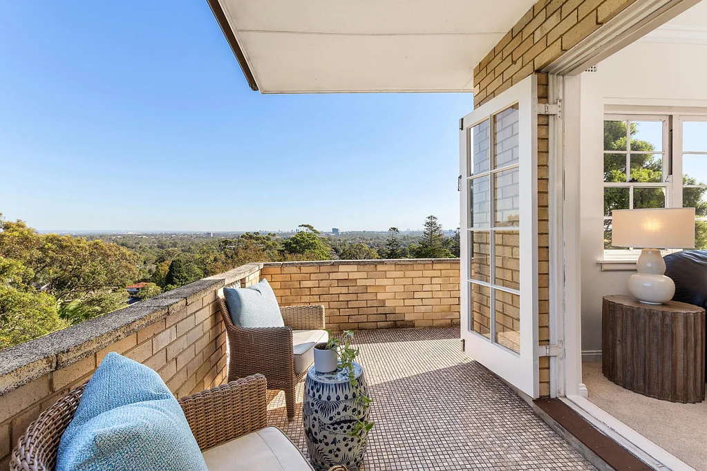 Lindfield 3 Bedroom A rare find, quality, views and an ultra-convenient location