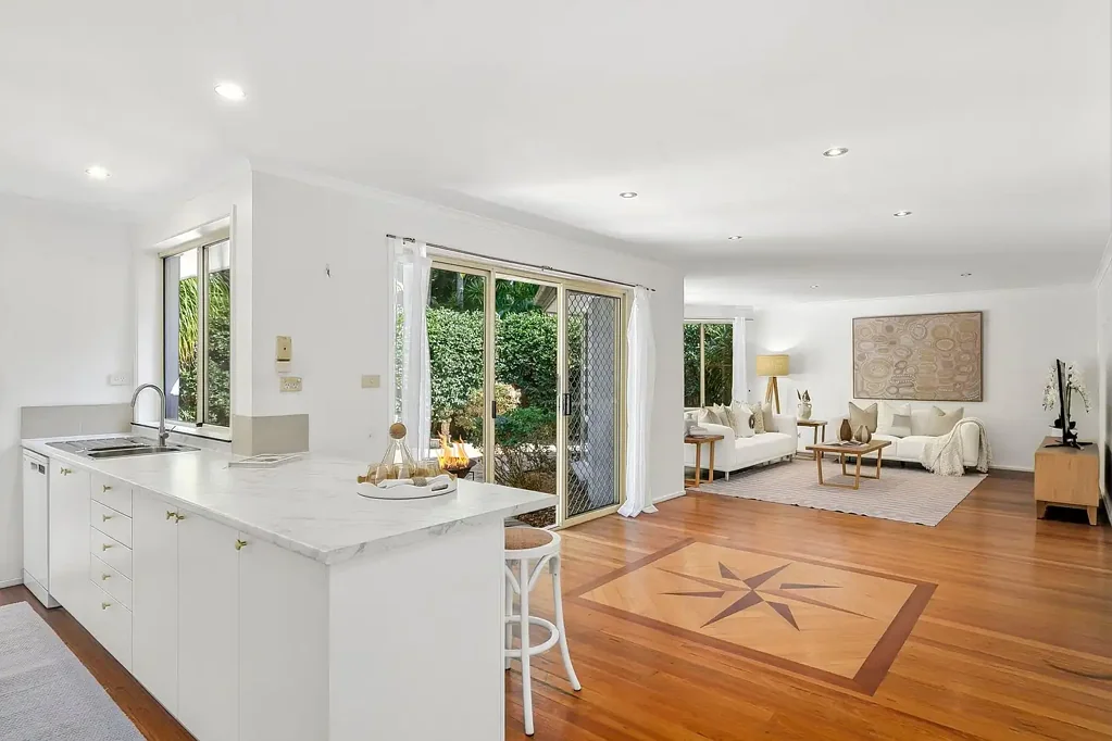 Avalon Beach 4房 灵活多变的单层住宅，带独立住宿空间 Versatile Single Level Home with Separate Accommodation