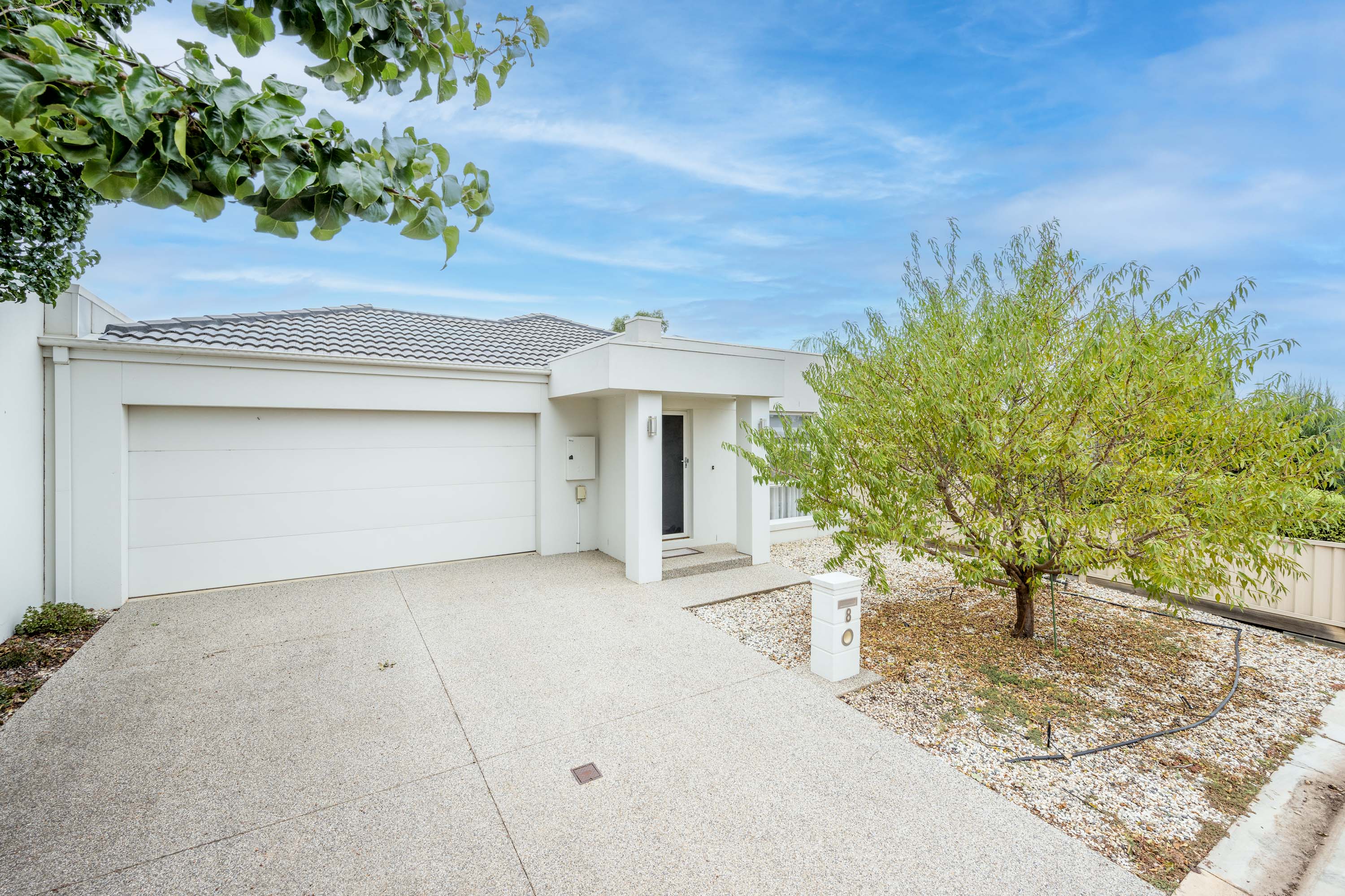 8 JOLIMONT TCE, SHEPPARTON VIC 3630, 0房, 0浴, House