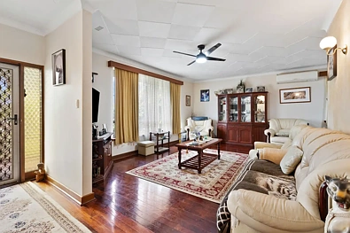 34 EVANDALE RD, DARCH WA 6065, 4 침실, 2 욕실, House