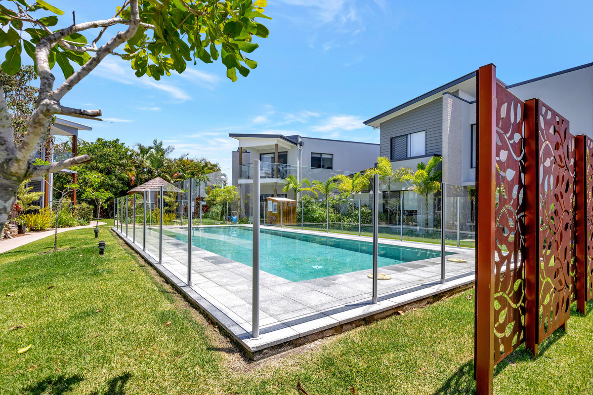 1-7 RAWSON ST, CALOUNDRA WEST QLD 4551, 0 غرف, 0 حمامات, Townhouse