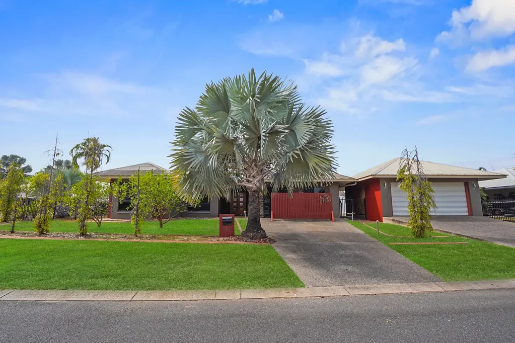 1 Riveren Court, Farrar, NT 830