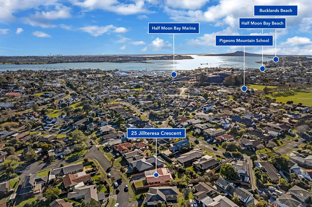 Half Moon Bay 4બેડરૂમ Prime Macleans Zone & 760sqm of Pure Potential!