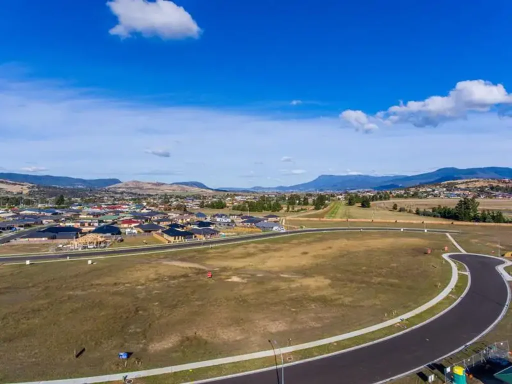 30 Hollingsworth Street, Brighton, TAS 7030