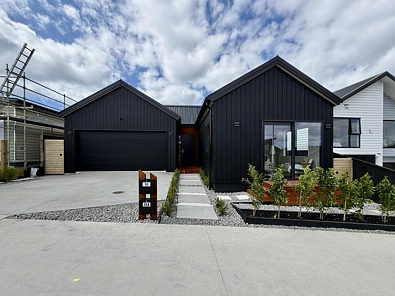 Wainui 5कमरा Exceptional Legal Home & Income Opportunity