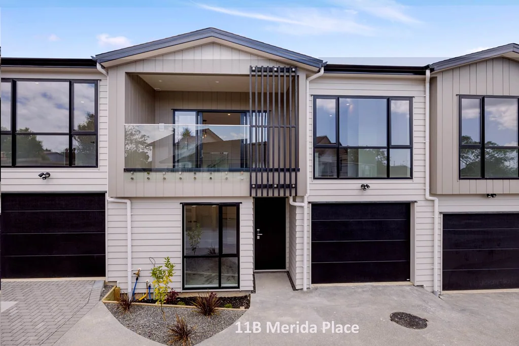 11B Merida Place, Unsworth Heights, North Shore City, Auckland