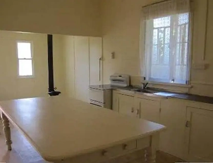 20 Esk Street, Crows Nest, Darling Downs, 3 Bedrooms, 1 Bathrooms, House
