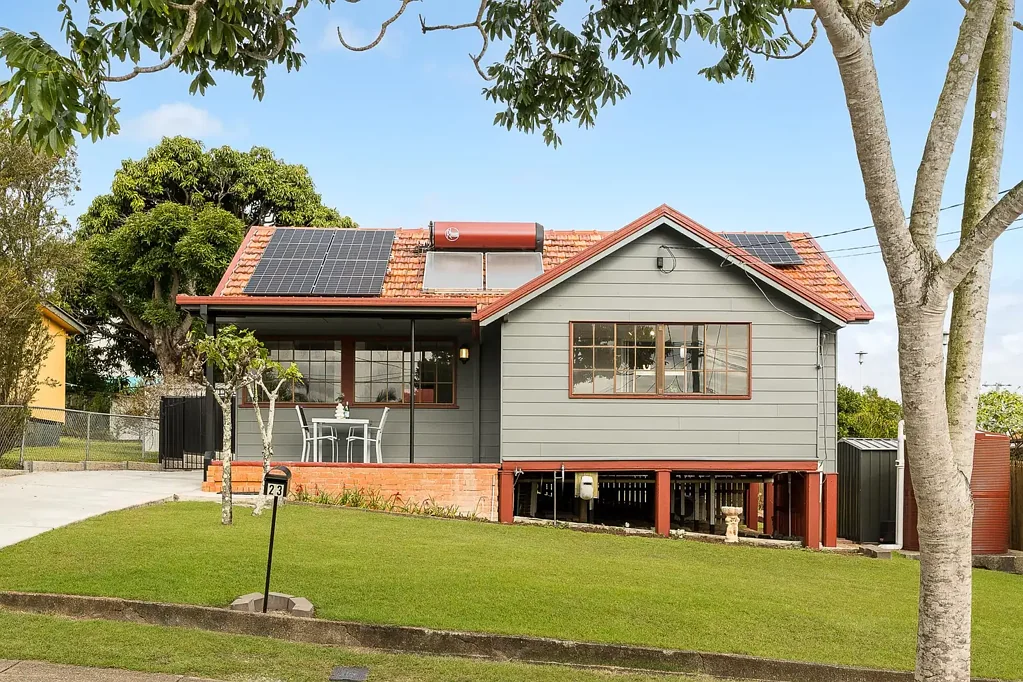 Moorooka 2Kwarto Charming Elevated Home On Generous 620sqm block!