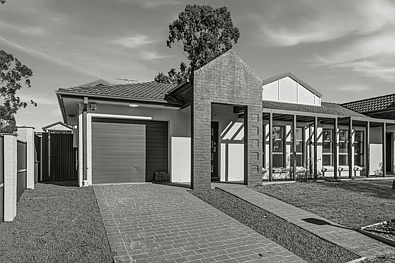 Cranebrook 3 Slaapkamer Buy one, or buy both.......