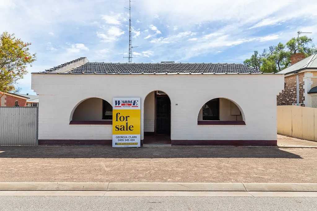 Wallaroo 3Kwarto Well-Maintained Home with Space, Comfort & Practical Extras