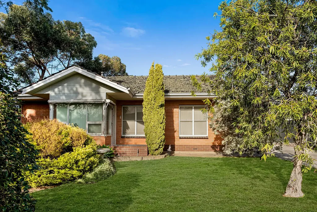 16 Giles St, Encounter Bay, SA 5211