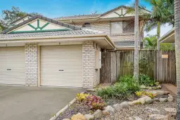 2/9 Lawrence Close, Robertson