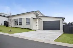 3 GRIMSTON CCT, Goulburn