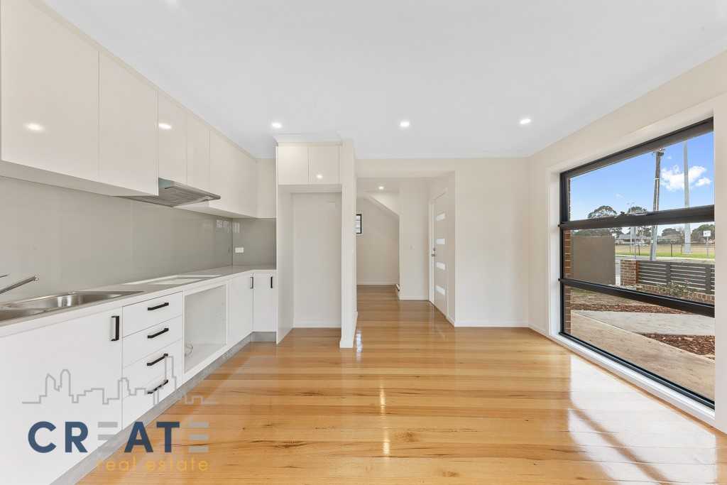 UNIT 1 10 SIMMIE ST, SUNSHINE WEST VIC 3020, 0 chambres, 0 salles de bain, Townhouse