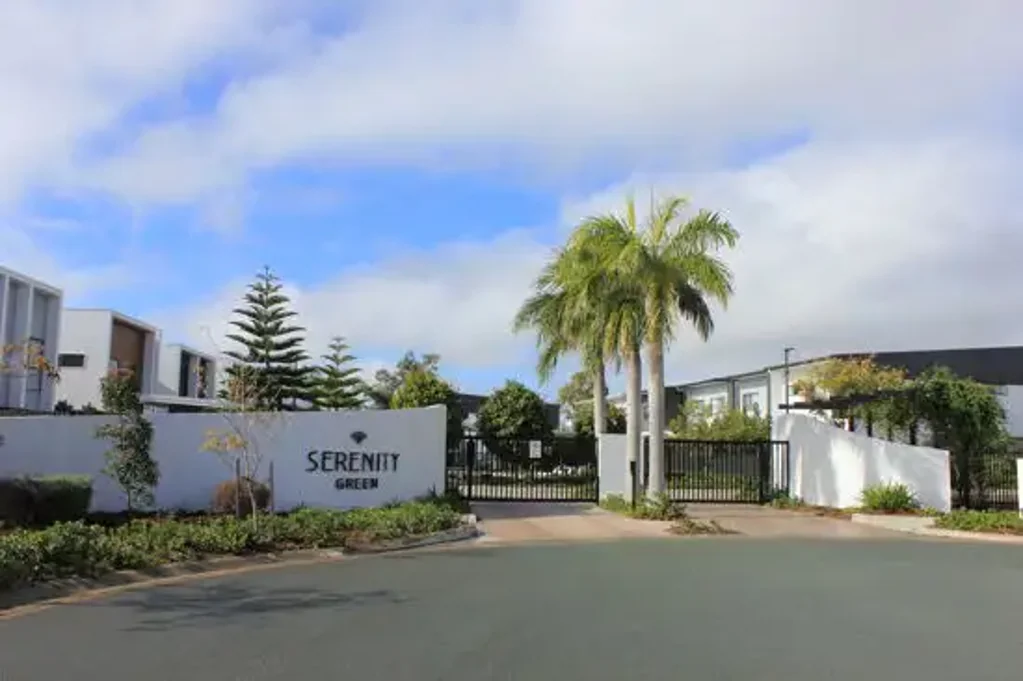 Helensvale 4ਬੈੱਡਰੂਮ 29/8 Ben Dalley Drive - A Stunning Townhouse in Serenity Green Estate - Inspection available upon request
