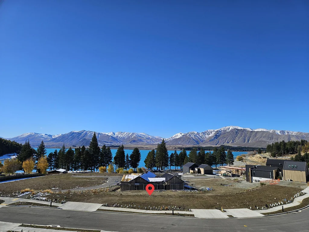 Lake Tekapo On the Rise: Lake Tekapo
