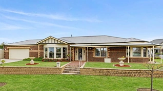 市场回暖信号？维州三居室拍卖引多人竞价，超底价成交！