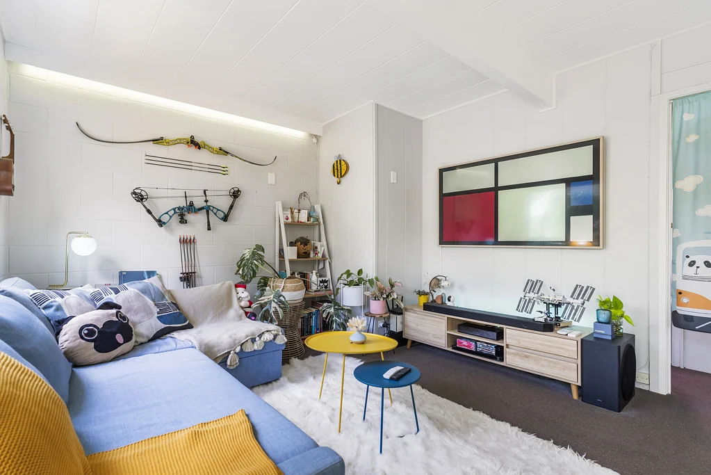 Castor Bay 1 Bedroom Location, Lifestyle, and Ease of Living!