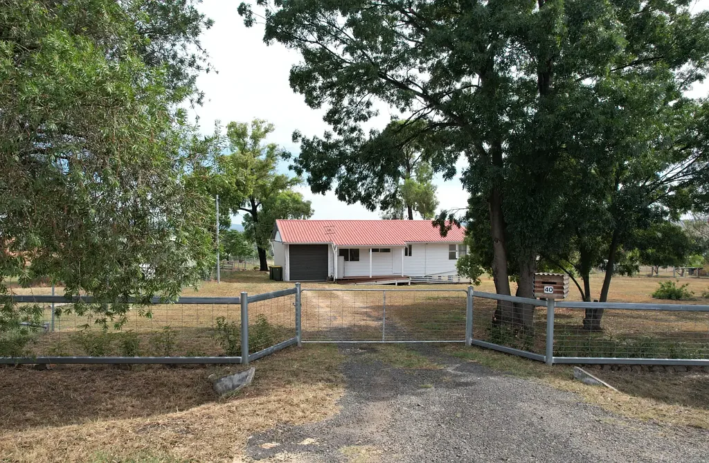 40 HALL ROAD, Merriwa, NSW 2329