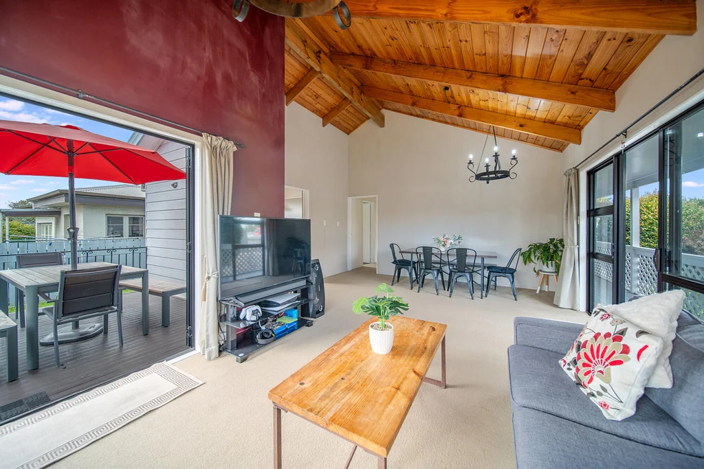 Beerescourt 3房  Beerescourt Living