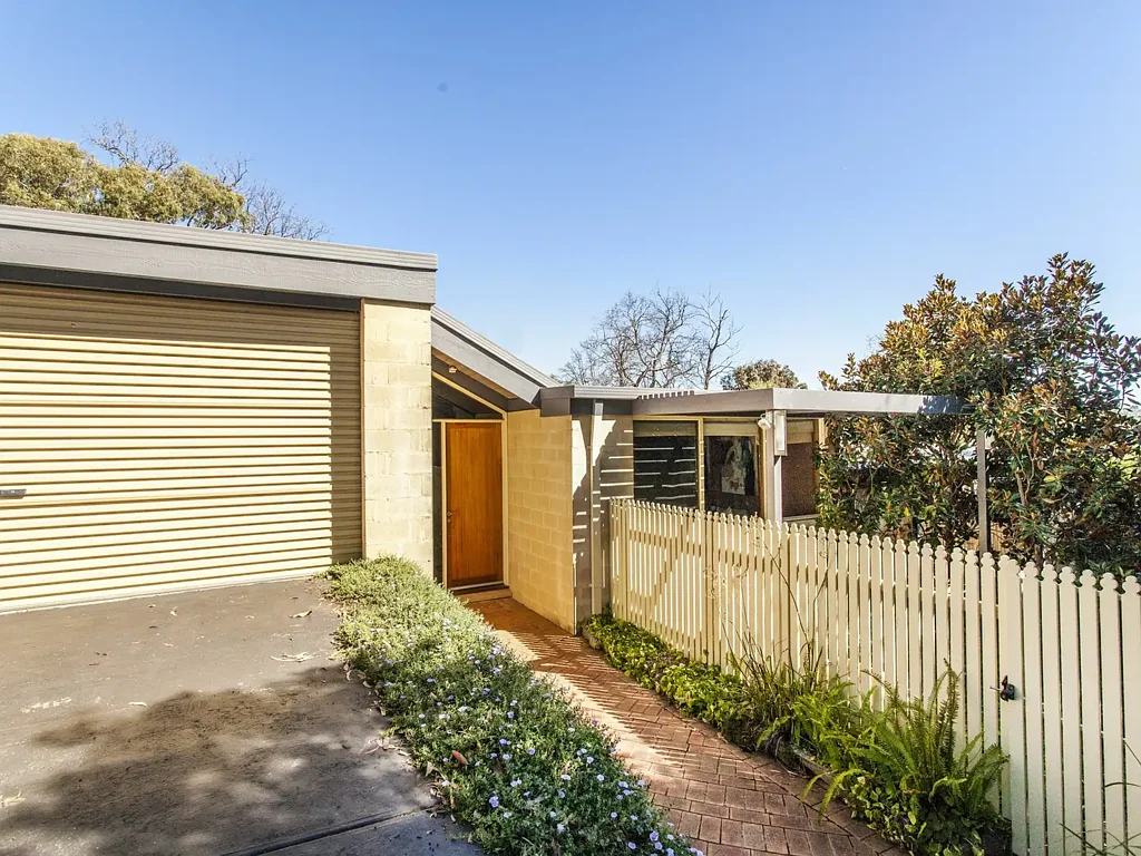 22 Oban Woods, Ringwood North, VIC 3134