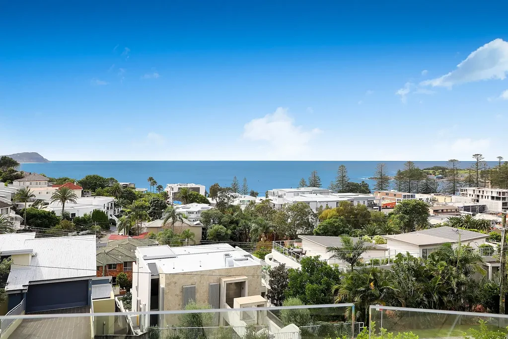 Luxury Coastal Living Just 200 Metres from Terrigal Beach
