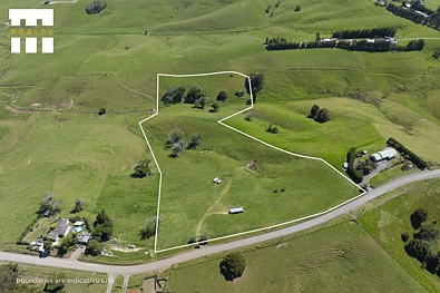 Kaitaia Charming Lifestyle Property Minutes from Kaitaia