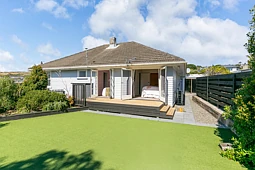 37 Lynda Avenue, Paparangi