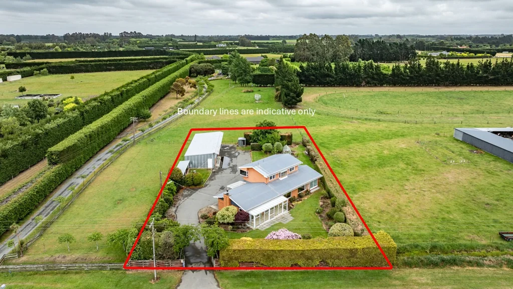 Templeton Five-bedroom family home set on 2023sqm