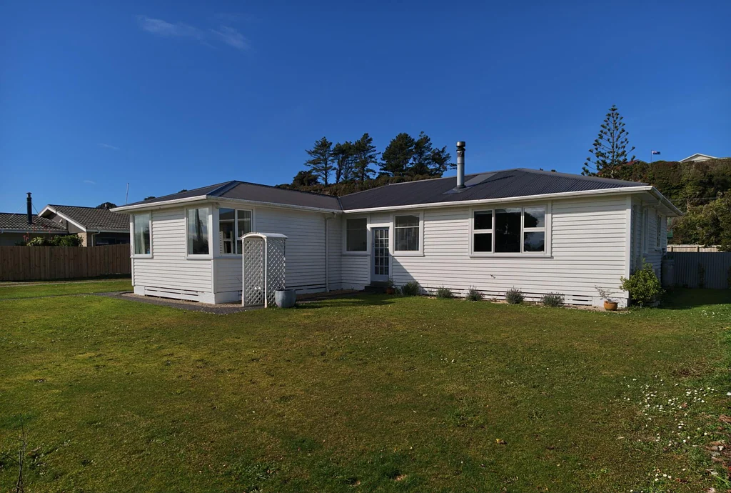 Hokitika 4房  A Smart Move in Central Hokitika