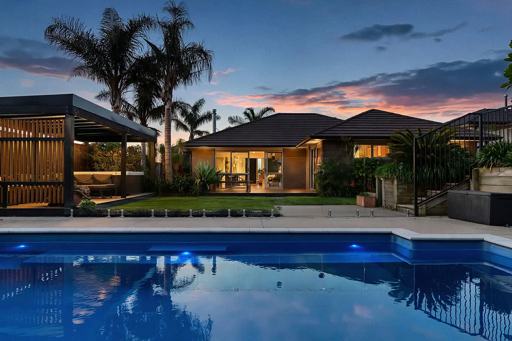 Welcome Bay 4 Bedroom Your Own Slice of the Good Life