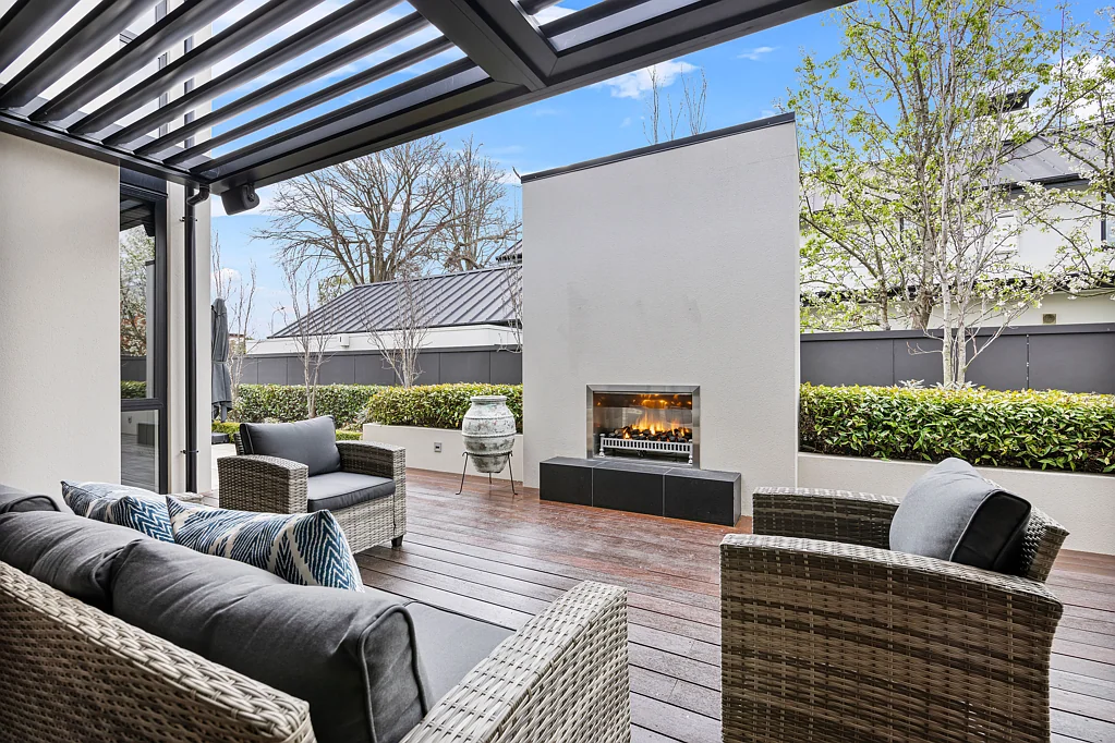 Merivale 7ਬੈੱਡਰੂਮ Luxury for Less - Serious Seller, Serious Value!