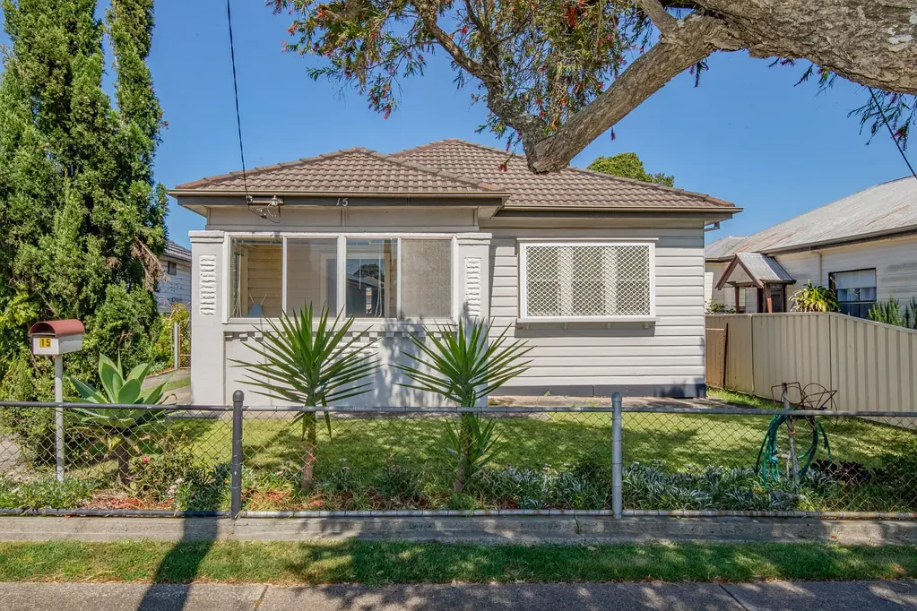 15 Miller Street, Mayfield West, NSW 2304