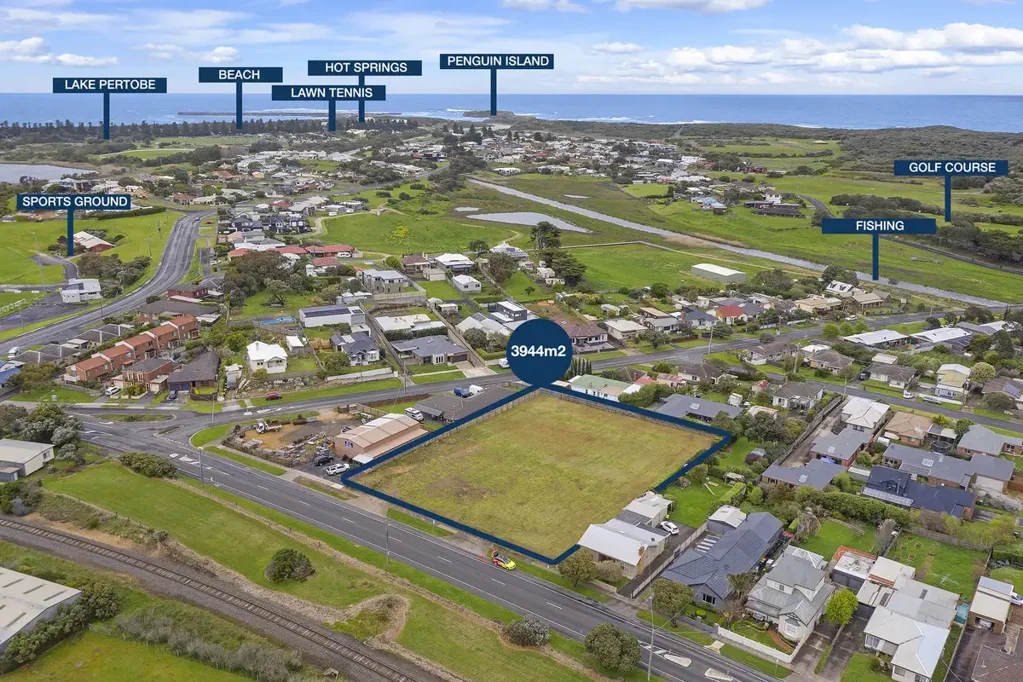 Warrnambool  CENTRAL VACANT ALLOTMENT IDEAL FOR SUBDIVISION