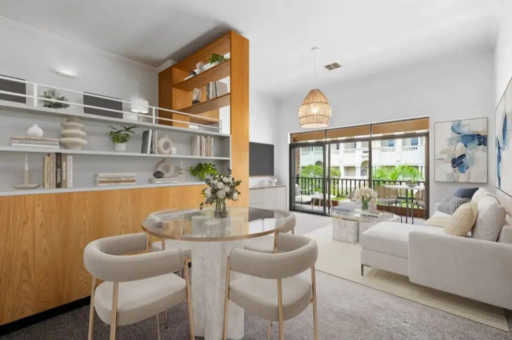 Huge Split Level Top Floor Apartment