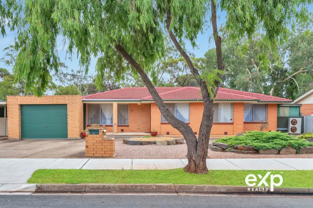 19 Barrington Road, Elizabeth Downs, SA 5113