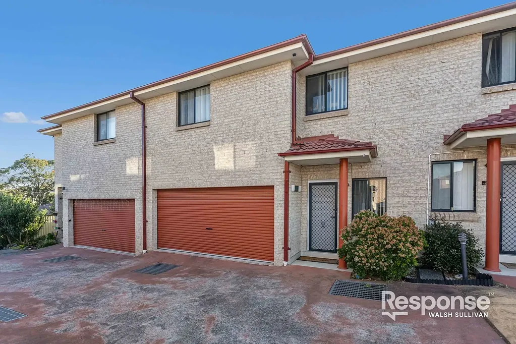 Quakers Hill 4બેડરૂમ ULTIMATE TOWNHOUSE LIVING