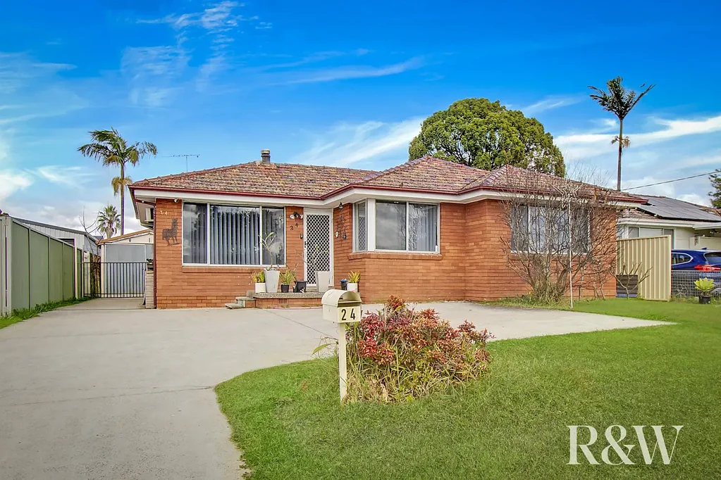 Oxley Park 3Zimmer Great Investment Opportunity