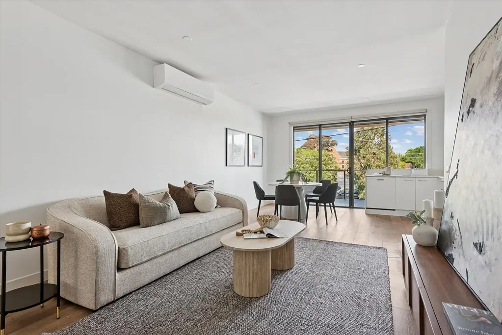 Brighton East 2침실 Indoor/Outdoor Entertainer with Bayside Convenience