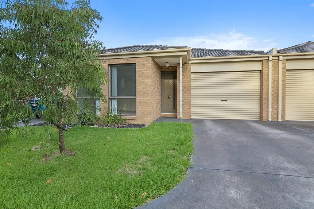 15/9 Shakespeare Court, Drouin, VIC 3818