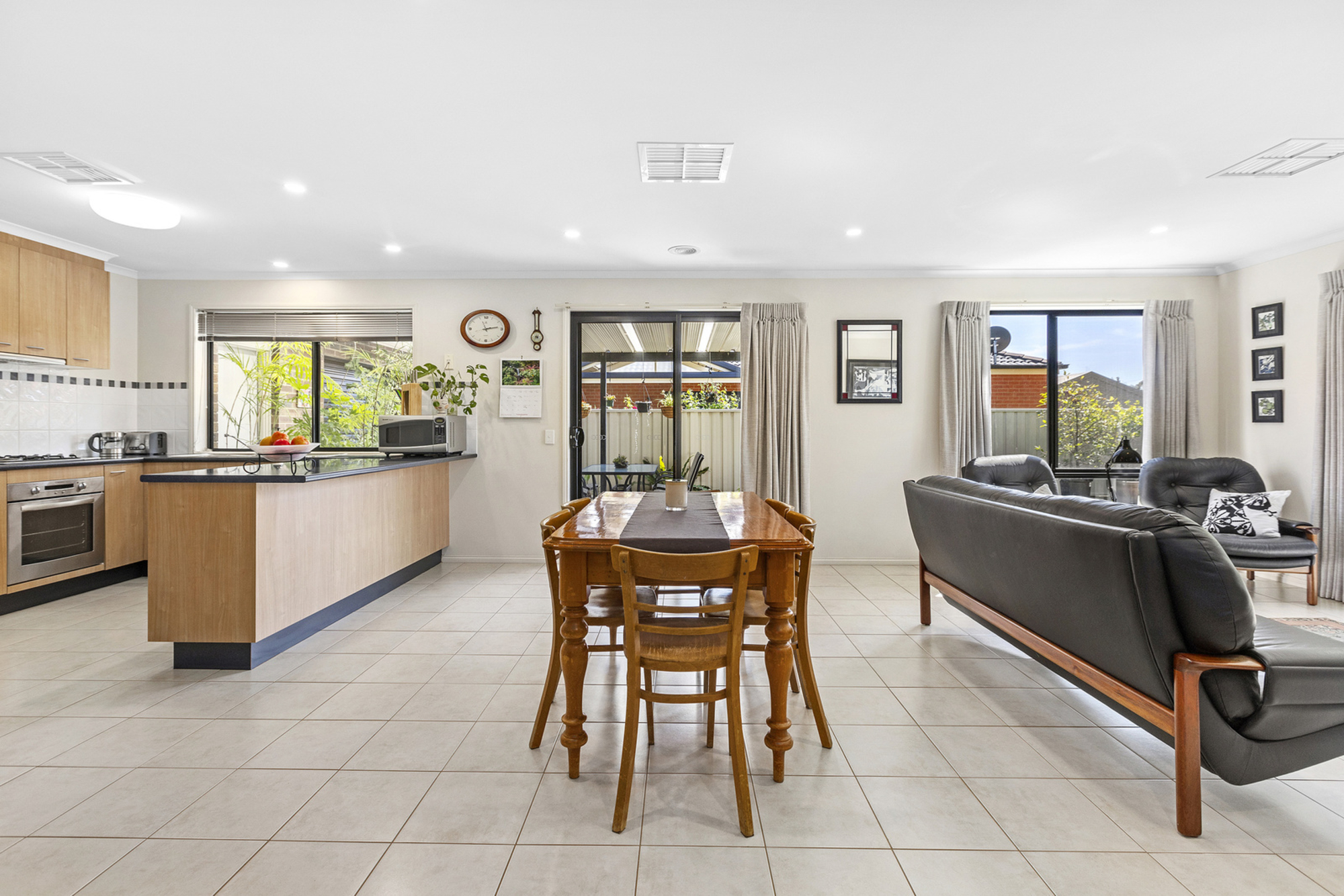 10 BLACK WATTLE AV, EPSOM VIC 3551, 0房, 0浴, House