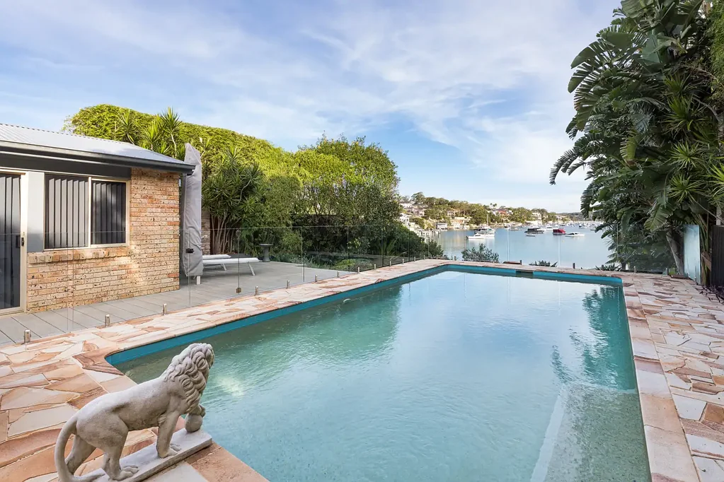 Burraneer 4 Bedroom PREMIUM STREET-TO-WATERFRONT RESIDENCE WITH ICONIC BURRANEER BAY VIEWS
