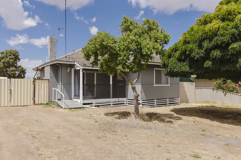 82 Fox Street, Narrogin, WA 6312