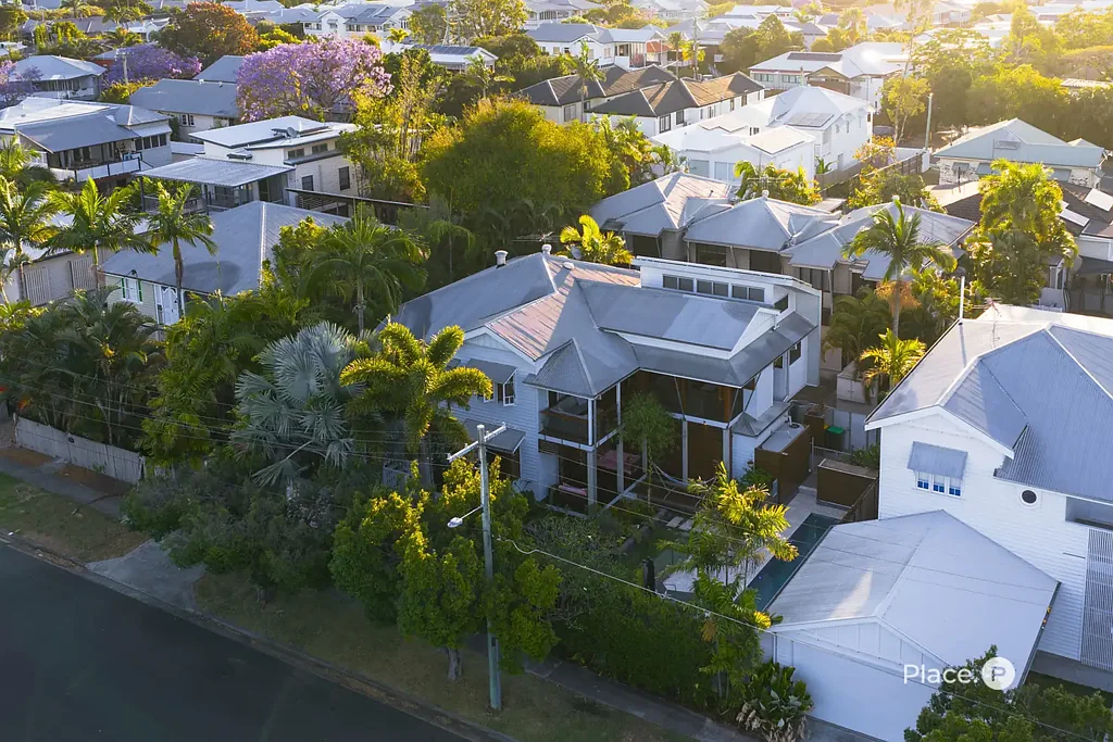 48 Jenolan Avenue, Hawthorne, QLD 4171