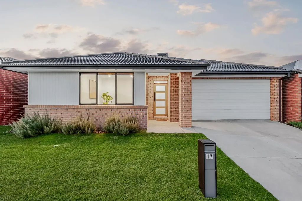17 Italianate Street, Charlemont, VIC 3217