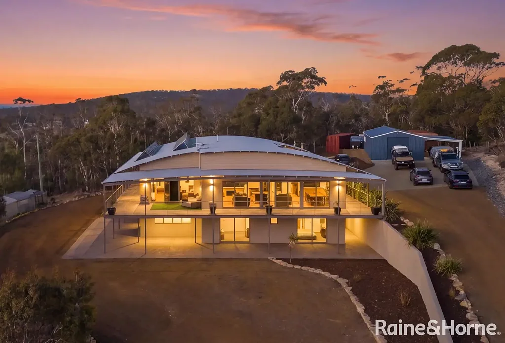 Sandford 4房  A Premium Lifestyle Retreat - Just 25 Minutes from Hobart