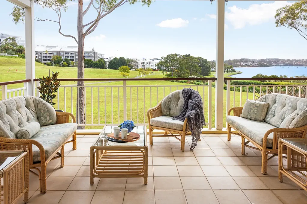 205/1-9 Admiralty Drive, Breakfast Point, NSW 2137